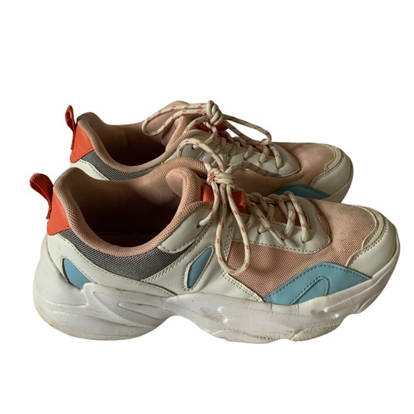 Stylish Multicolor Sneakers Women’s Size 10 - Picture 2 of 6